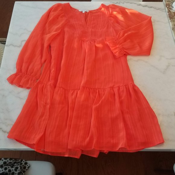 Elizabeth & James Dress - Picture 1 of 7